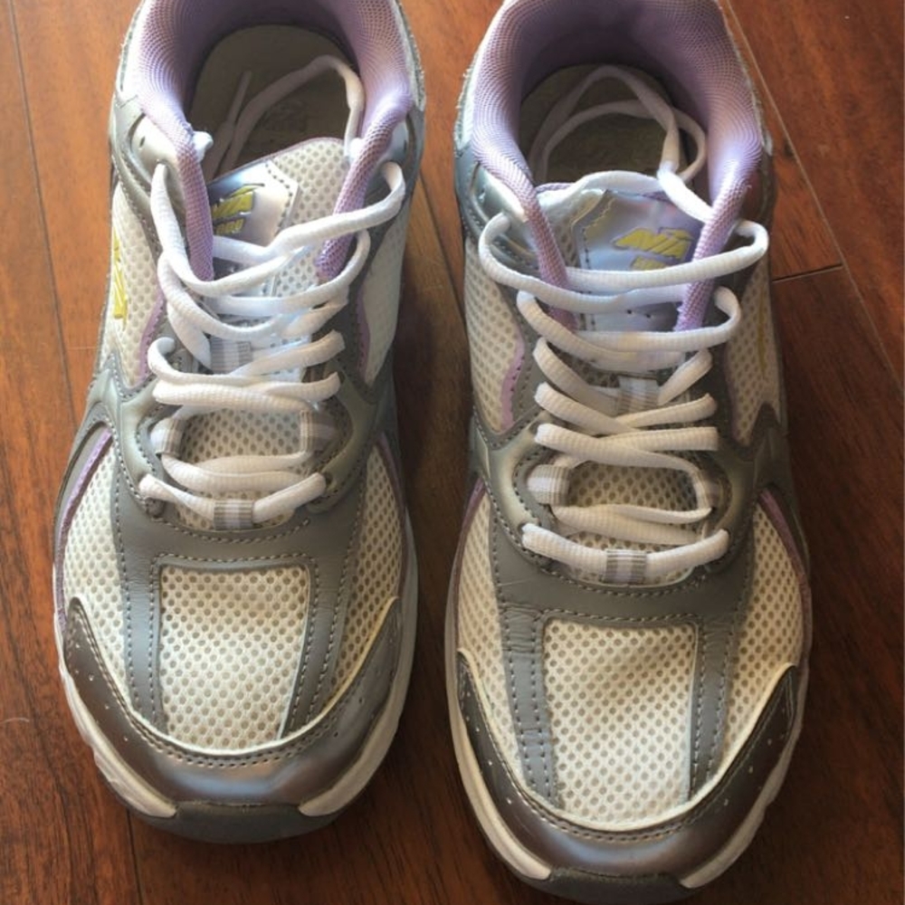 Avia White and Gray Sneakers